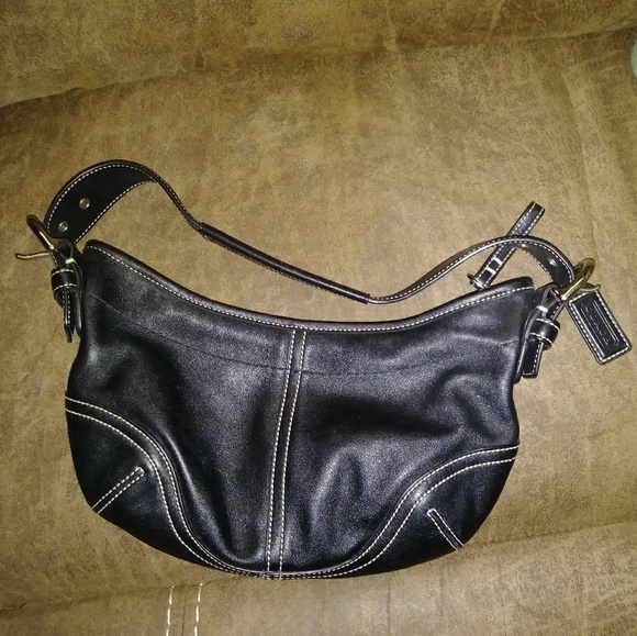 Coach Handbags - Coach Leather Handbag